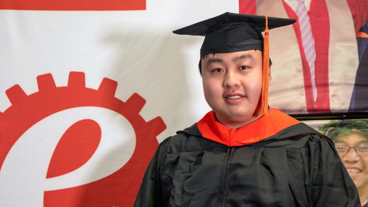 OR 2023 Fall Graduation | Master's Student | Junzhe Yan | 002